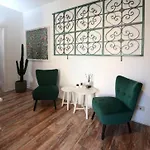 Natale Del Grande Stylish Apartment